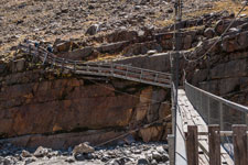 Ötztaler Alpen. Hängebrücke