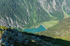 Siebenschneidensteig. Blick zum Stausee Stillup