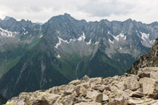 Siebenschneidensteig. Berge westlich Stilluptal